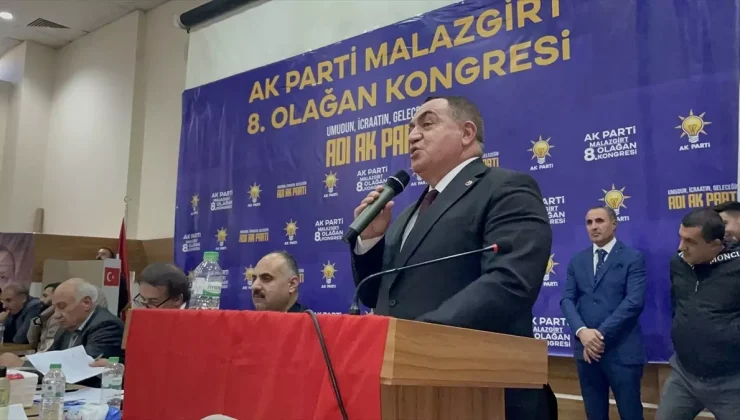 Muş’un Malazgirt İlçesinde AK Parti 8. Olağan İlçe Kongresi Yapıldı